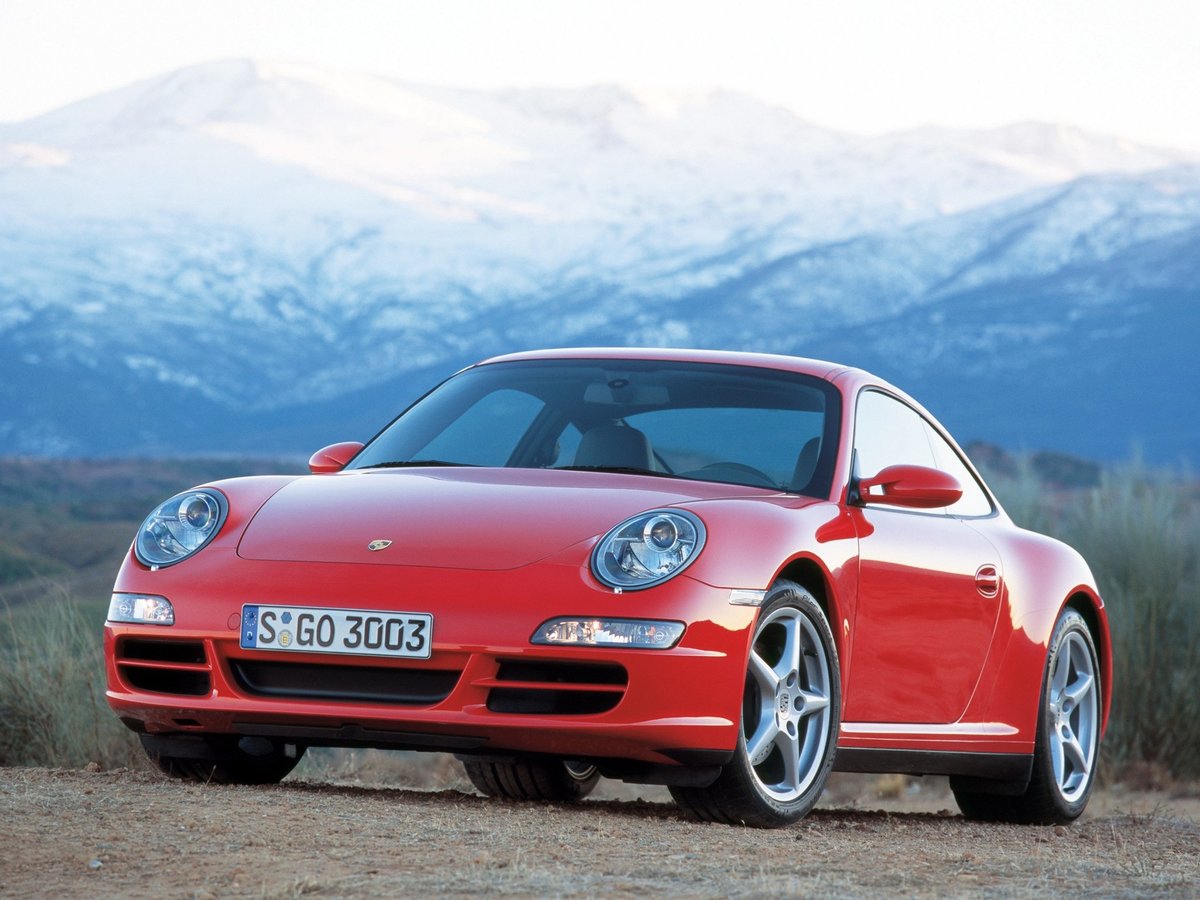 911 Carrera hero