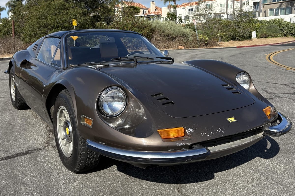 Dino 246 GTS hero