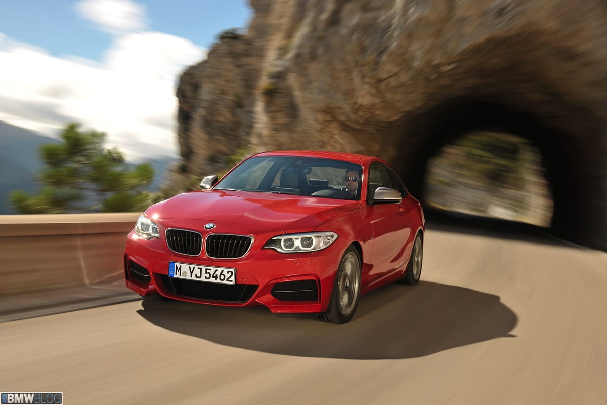 M235i hero
