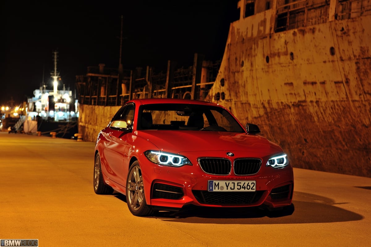 M235i hero