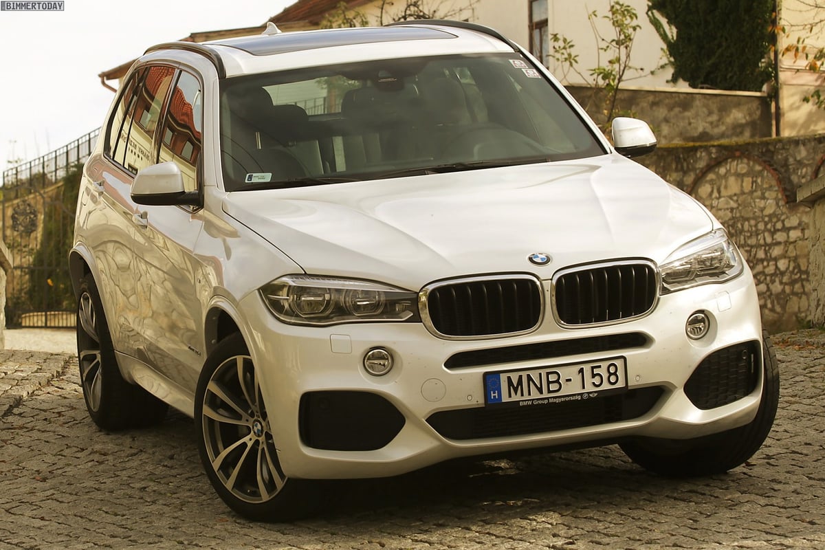 X5 xDrive30d hero