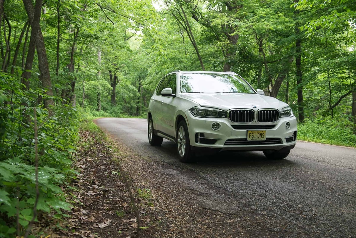 X5 xDrive35i hero