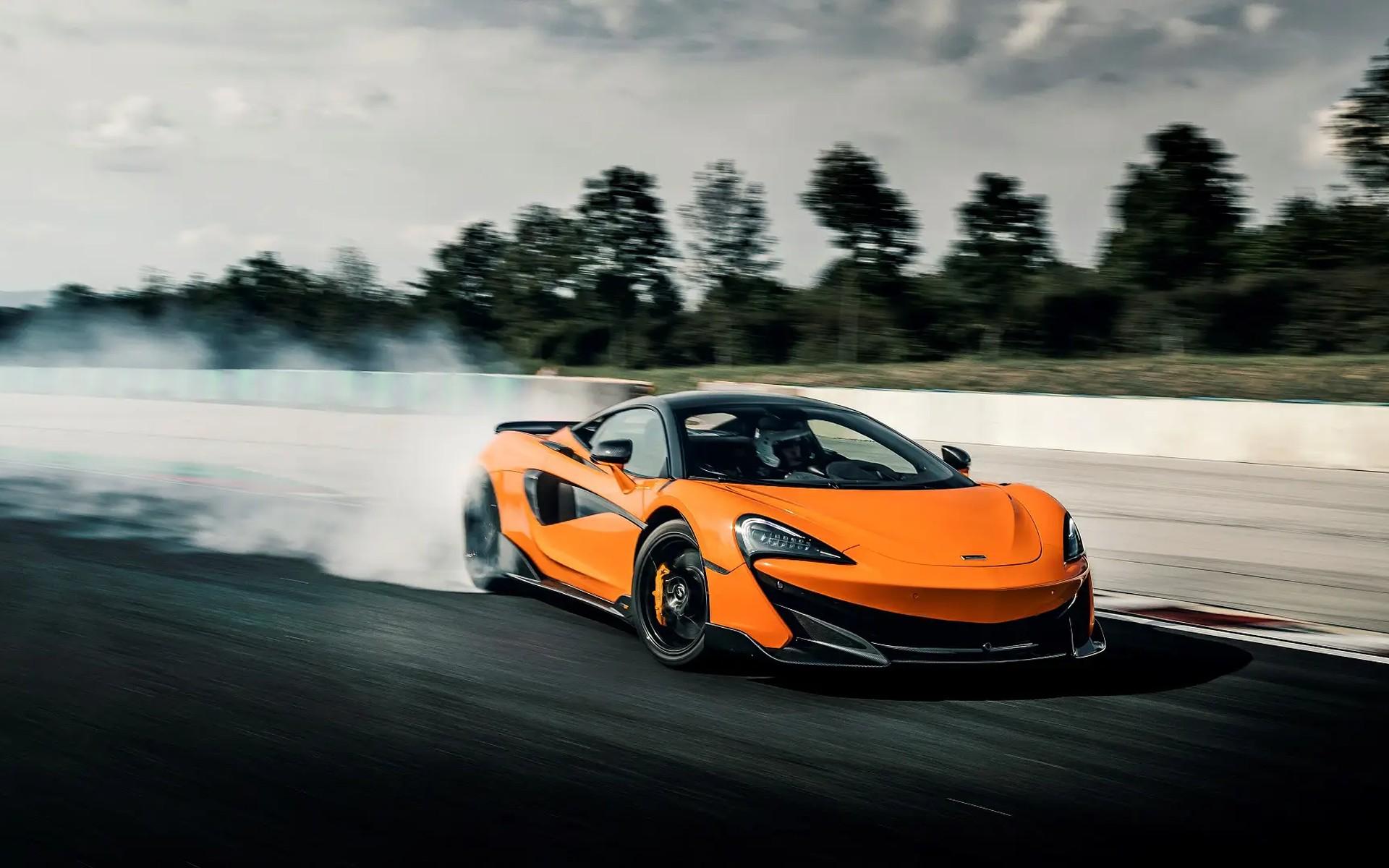 mclaren 600lt 年份封面