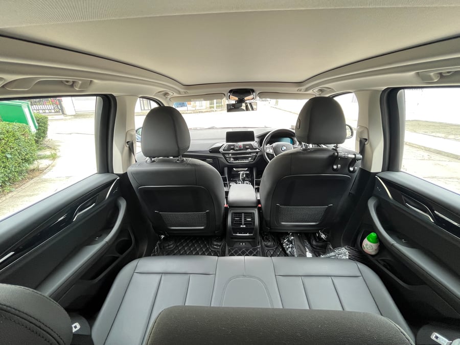 BMW X3 2020 深藍
全包地氈，包Thinkware前後cam，無撞過，機件一齊正常，2025年做完大保養，車9成半新淨
1字，行左12萬1千幾，牌費到11月
#bmw page 6